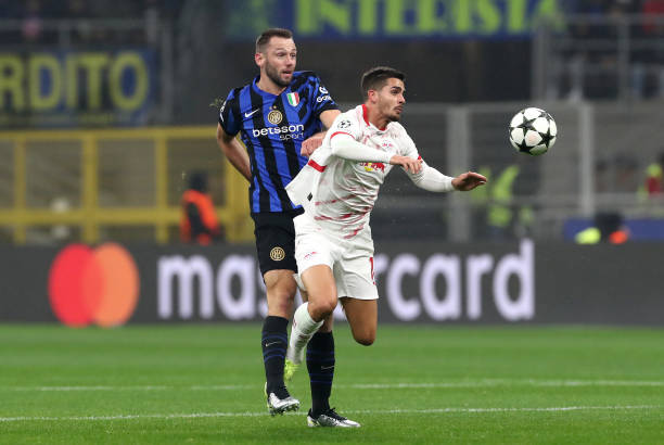 信贷环境较 信贷环境较